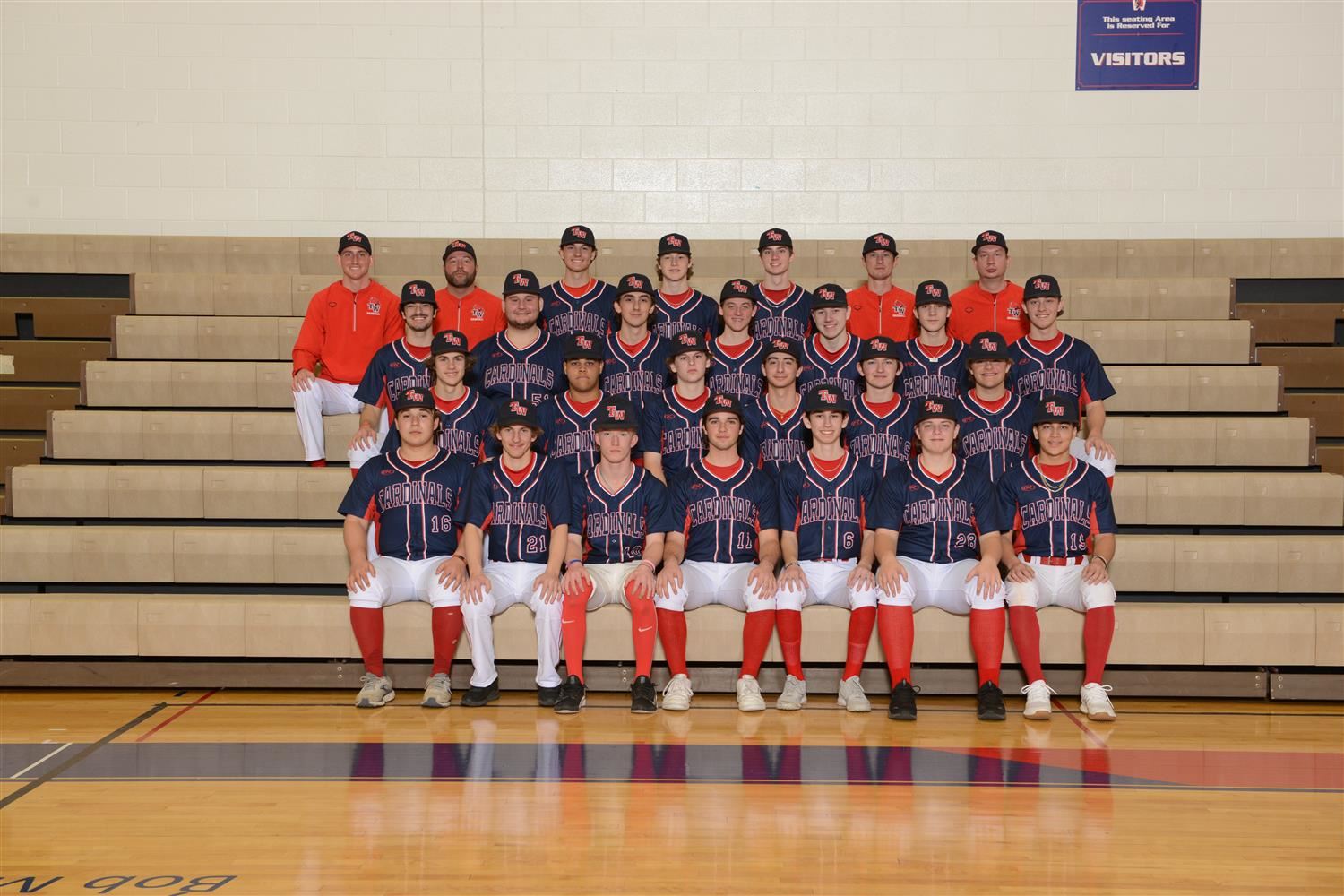 Varsity Baseball Team Photo